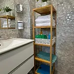 Apartment Center 1bdr *